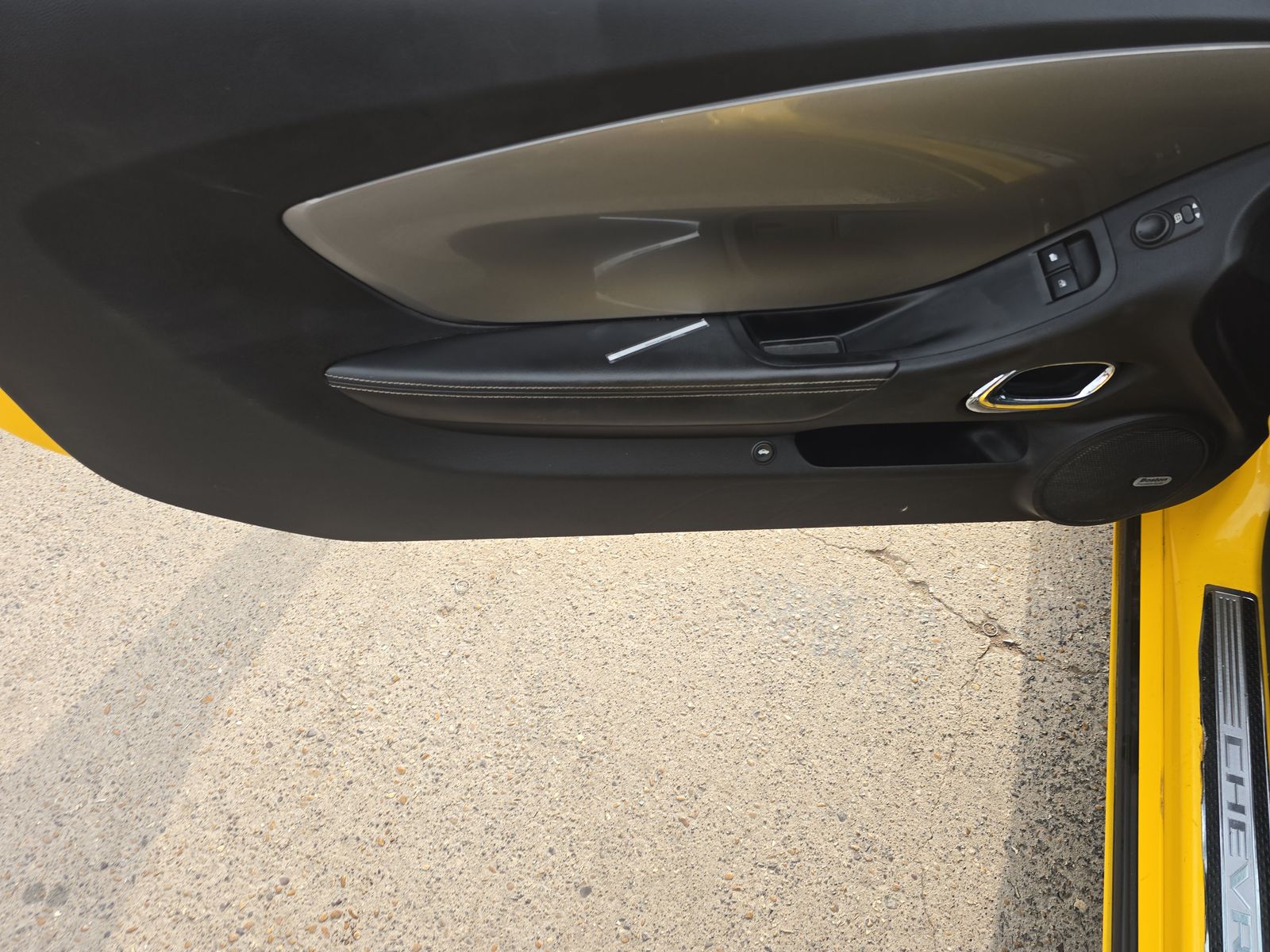 CHEVROLET CAMARO - 10