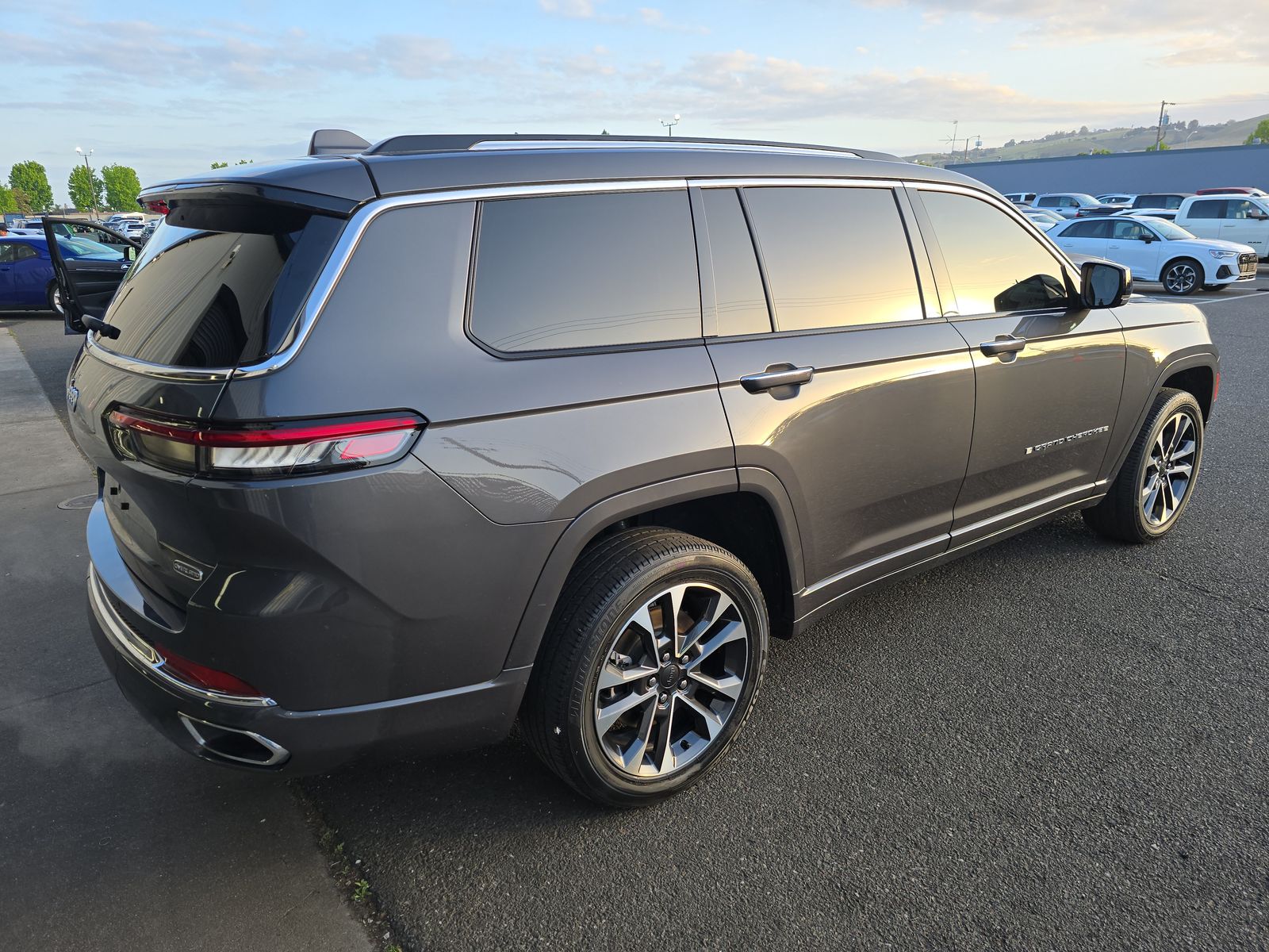 JEEP GRAND CHEROKEE - 5