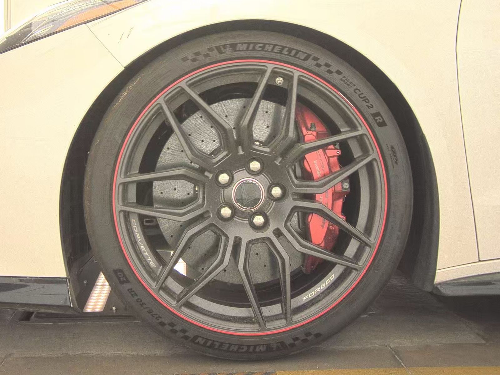 CHEVROLET CORVETTE - 10