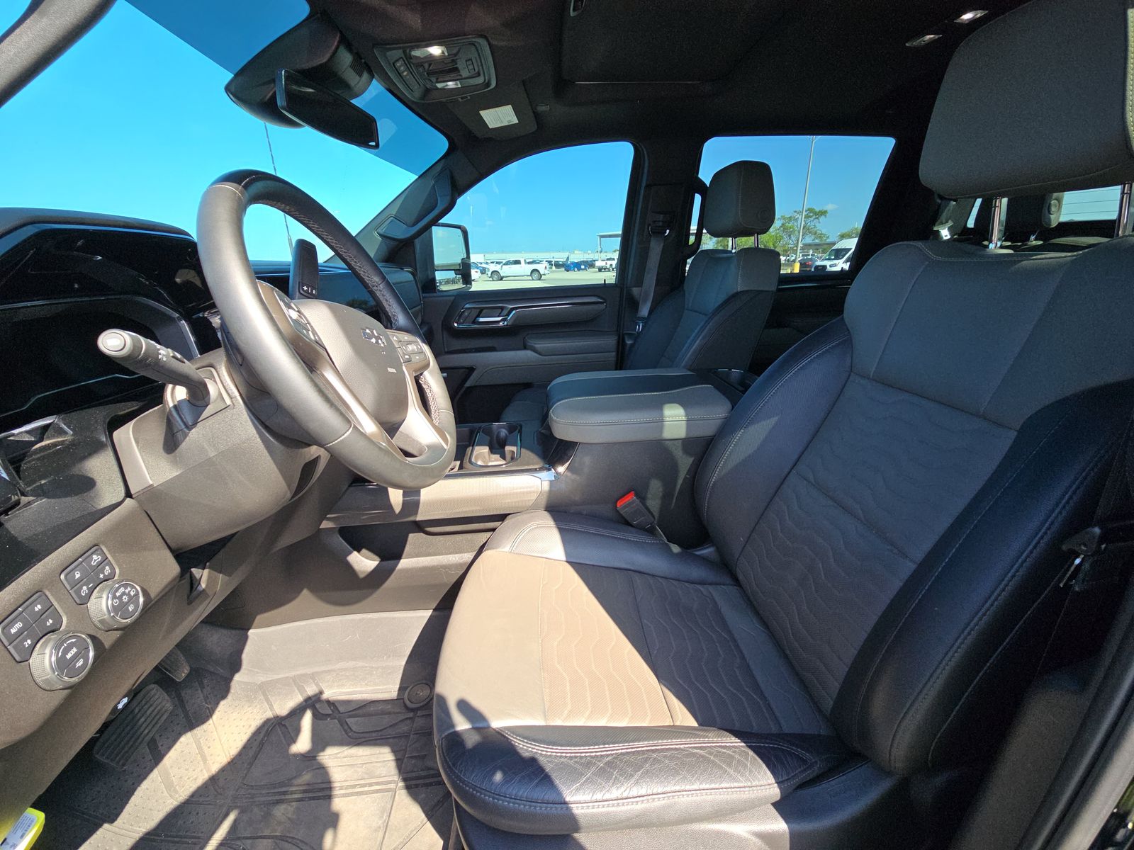 CHEVROLET SILVERADO - 8