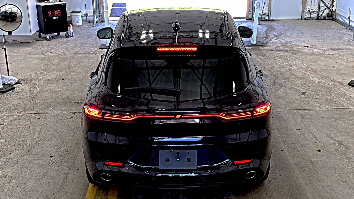 DODGE CHALLENGER - 6