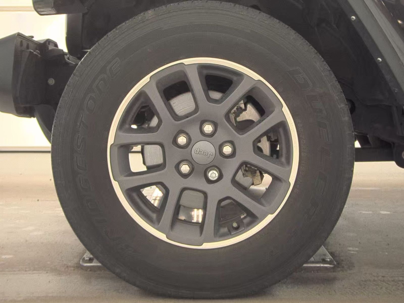 JEEP GRAND CHEROKEE - 10