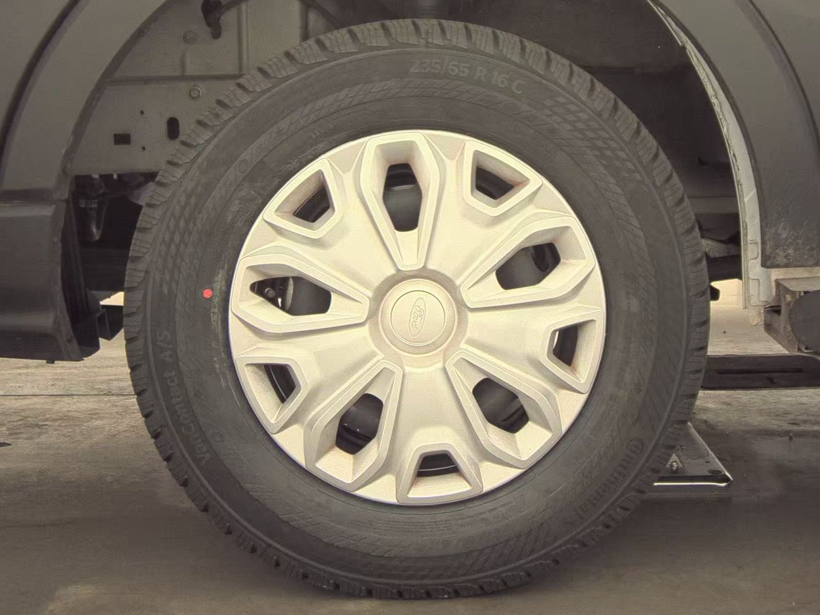 FORD TRANSIT 250 - 10