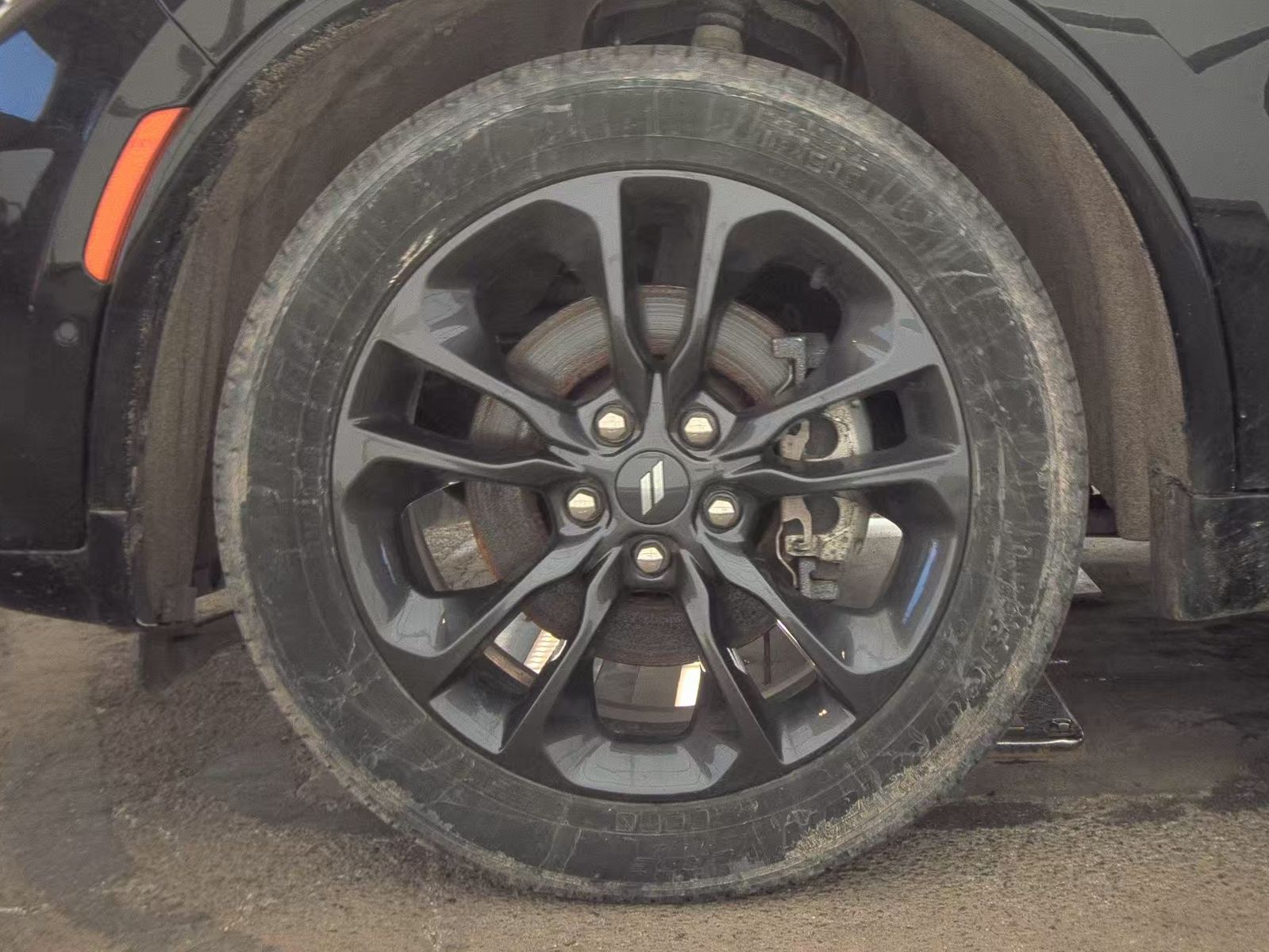 DODGE CHALLENGER - 10