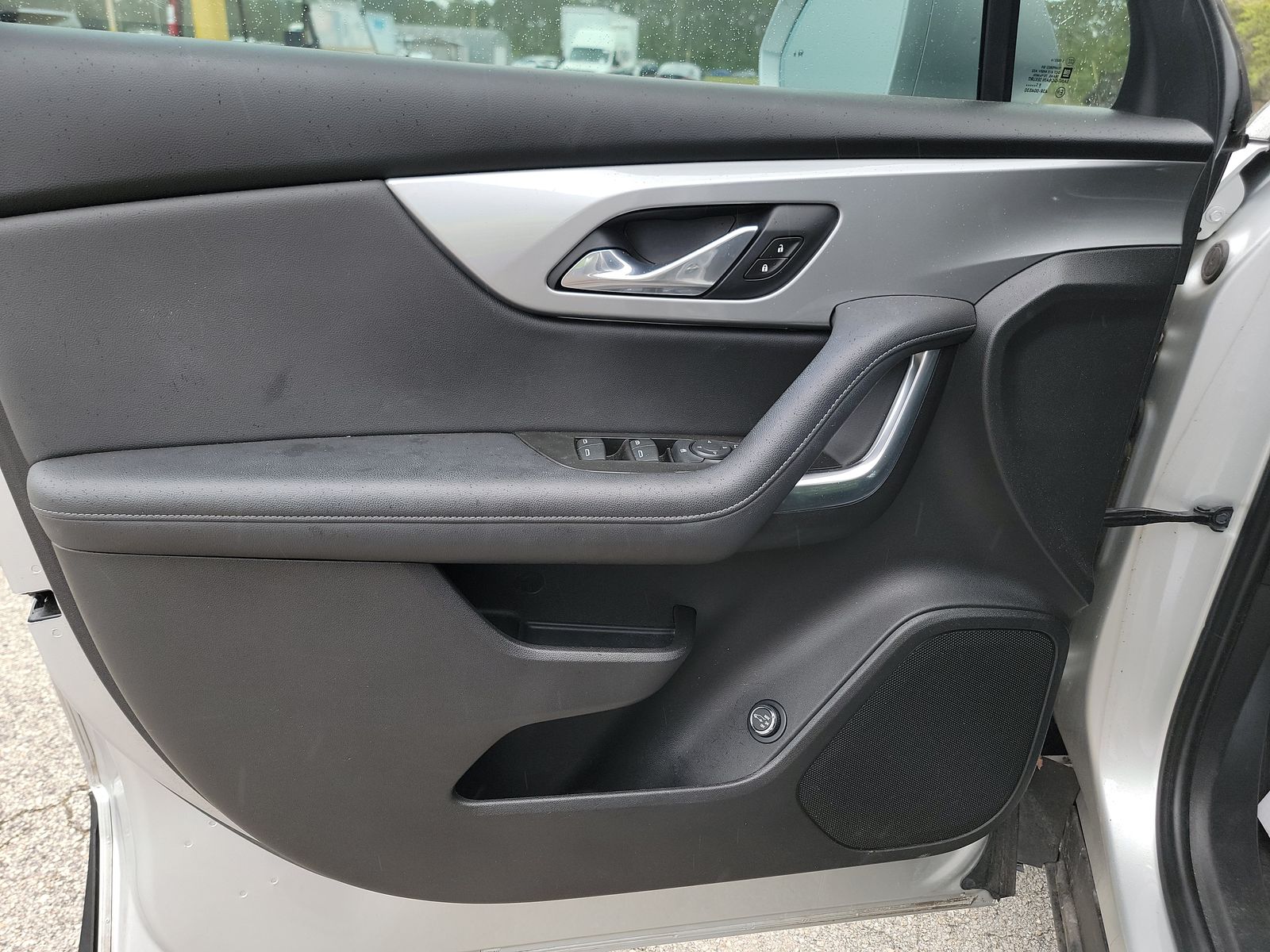 CHEVROLET CAMARO - 10