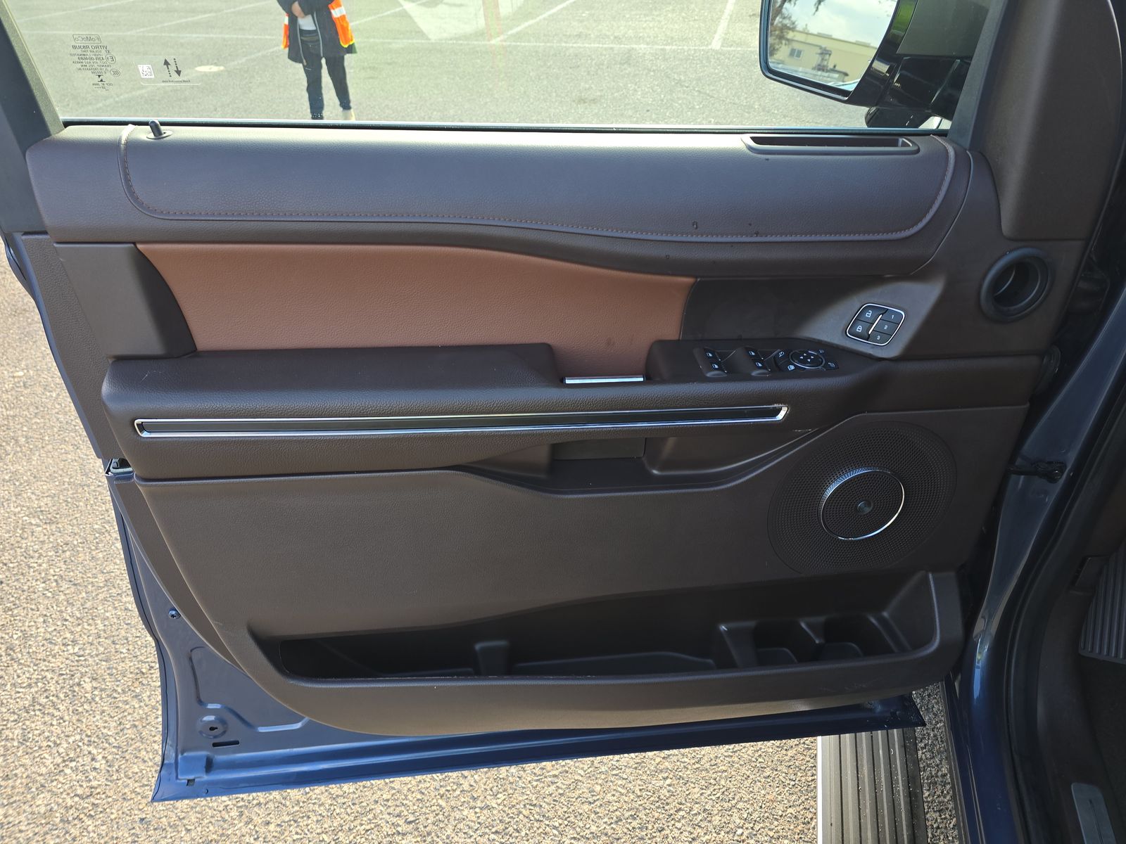 FORD EXPEDITION MAX - 10