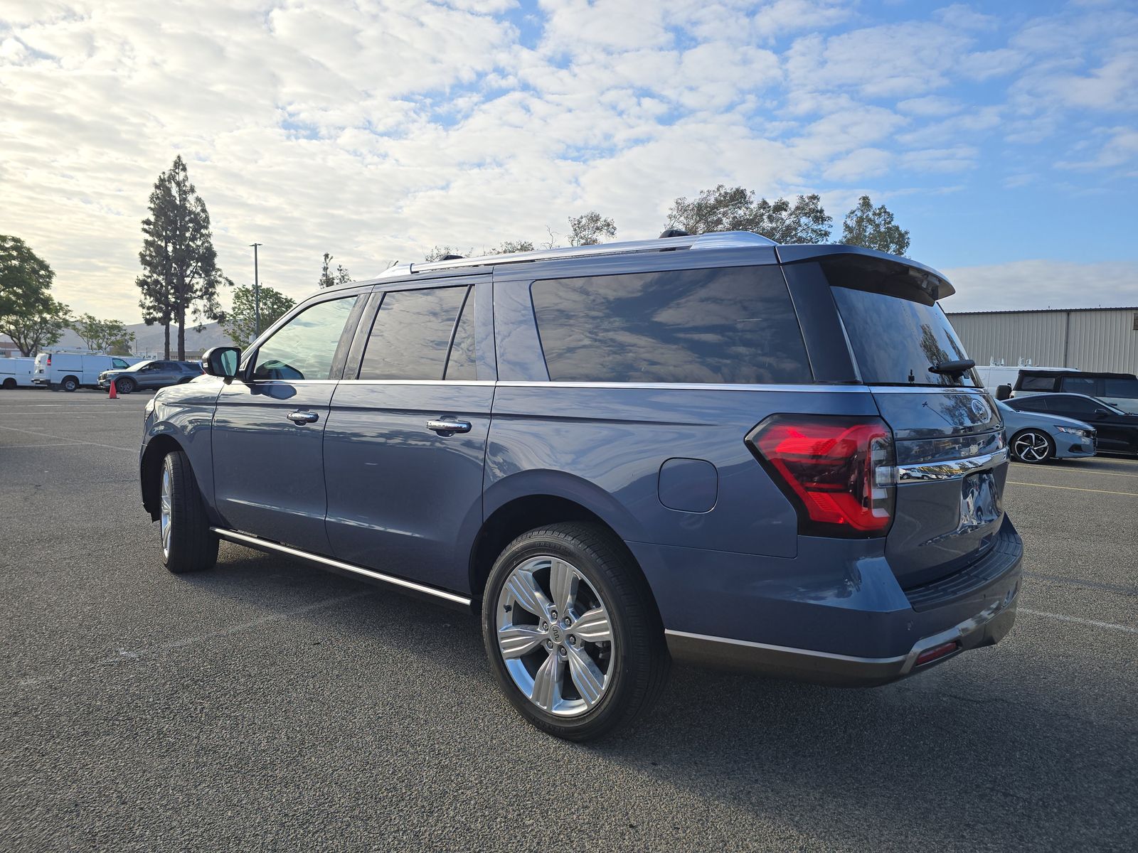 FORD EXPEDITION MAX - 7