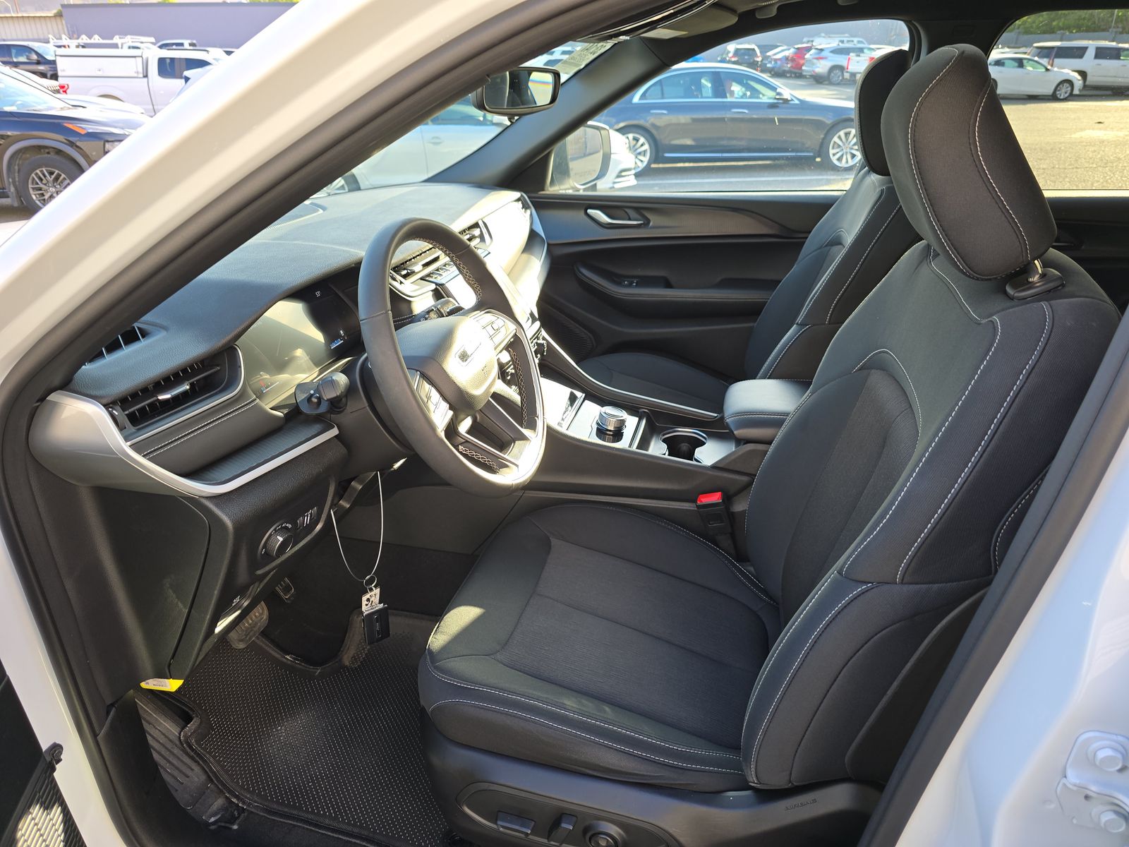 JEEP GRAND CHEROKEE - 8