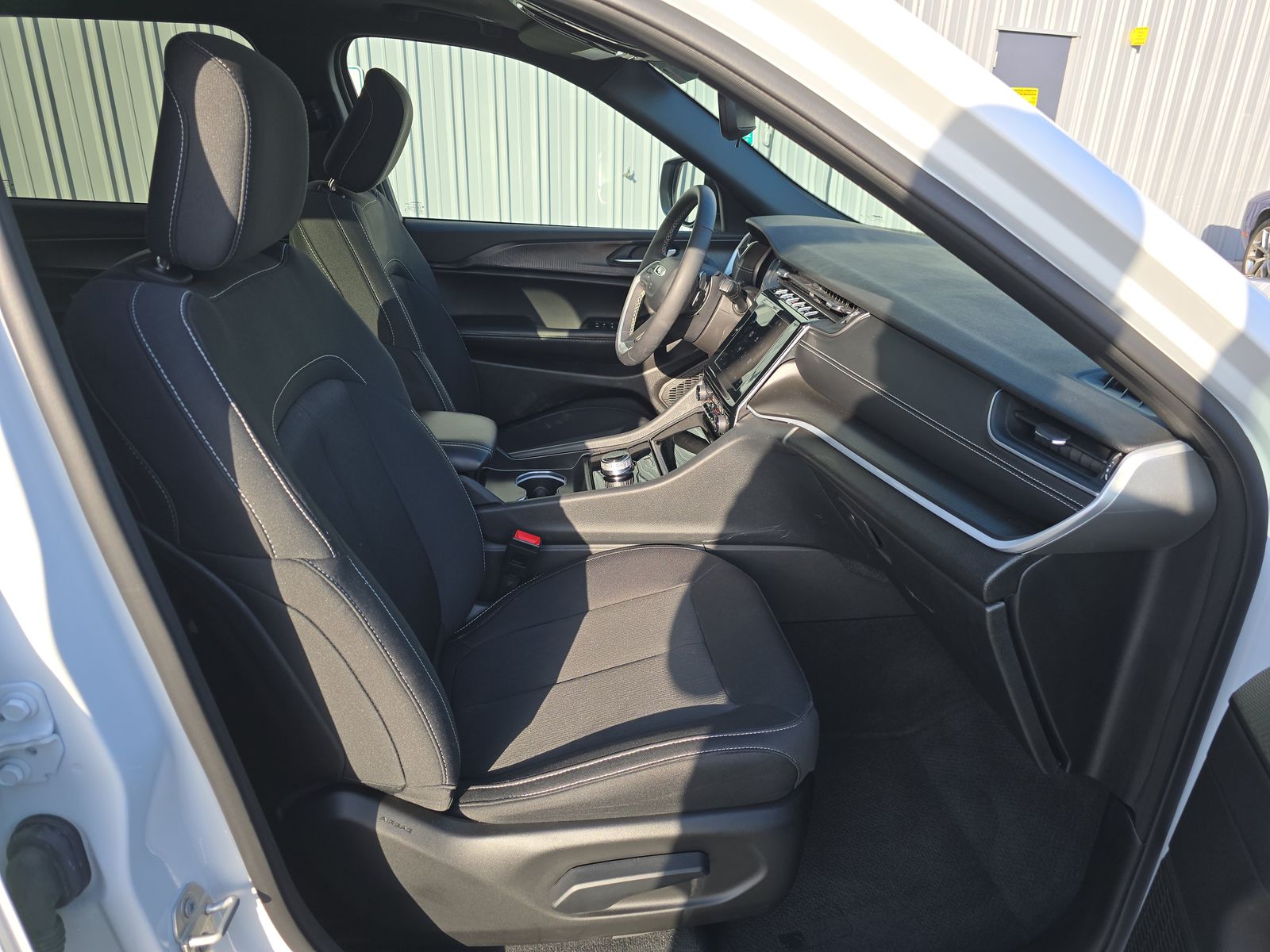 JEEP GRAND CHEROKEE - 9