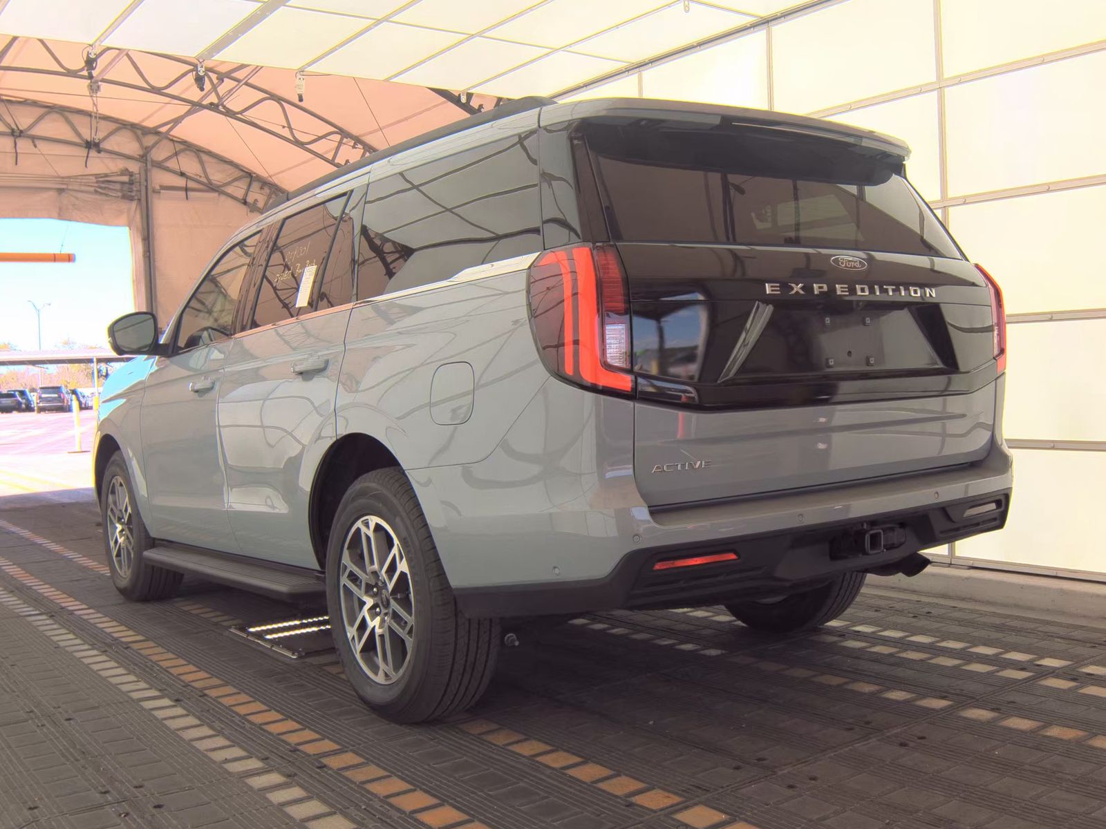 FORD EXPEDITION - 9