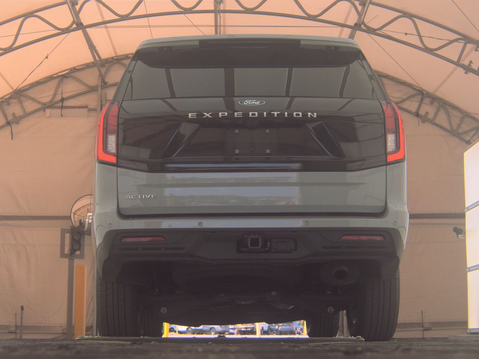FORD EXPEDITION - 8