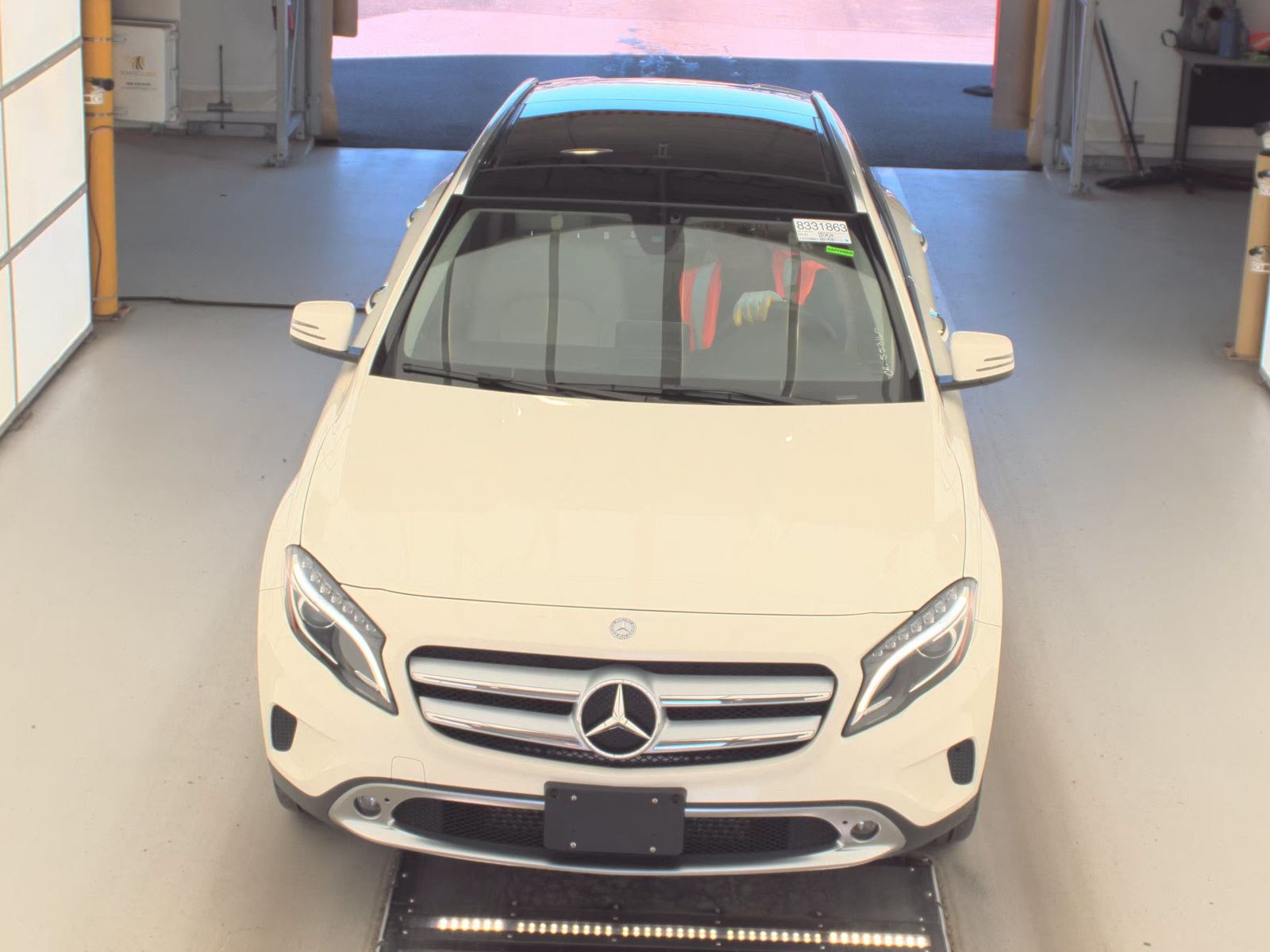 MERCEDES-BENZ GLA - 3