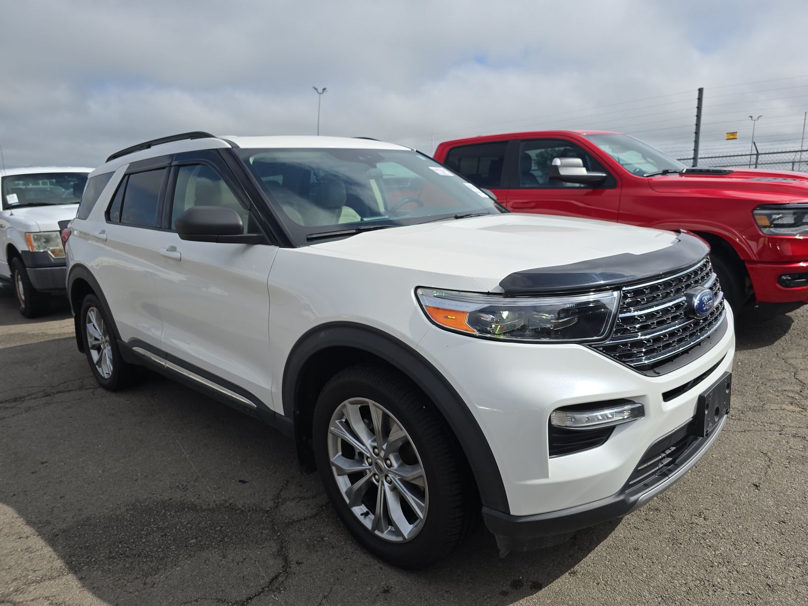 FORD EXPLORER - 4