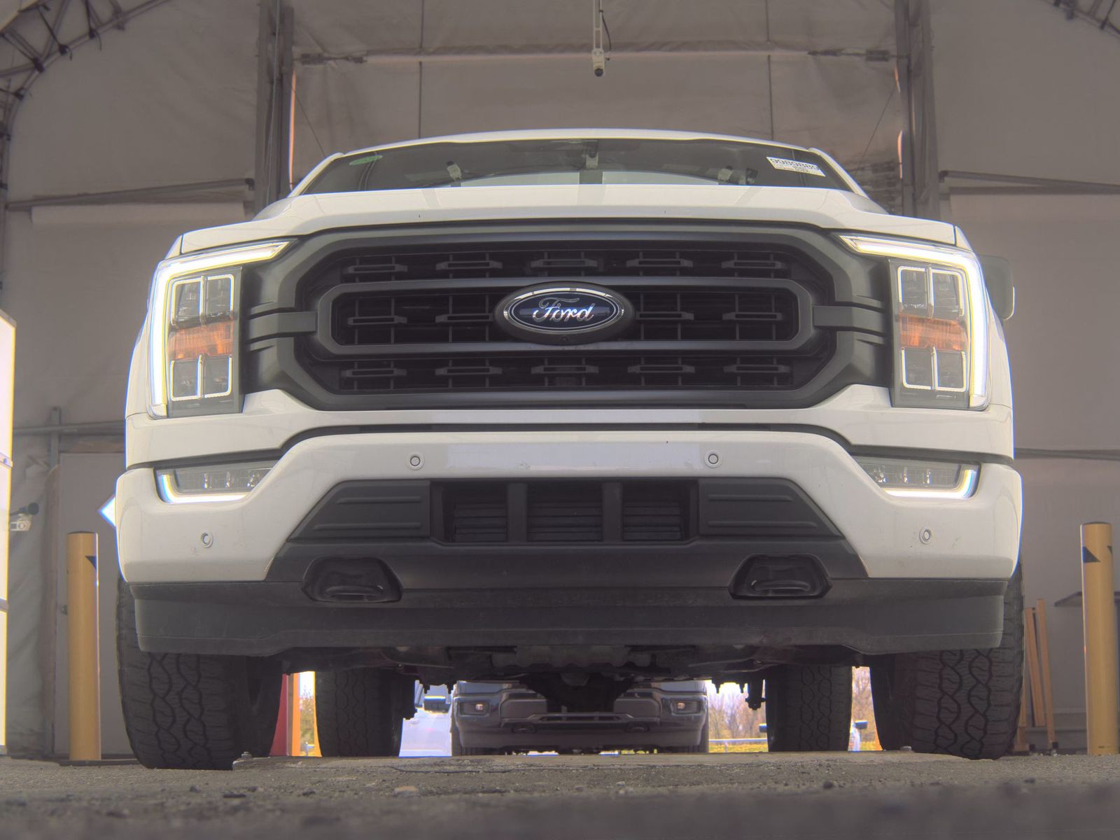 FORD F-150 - 4