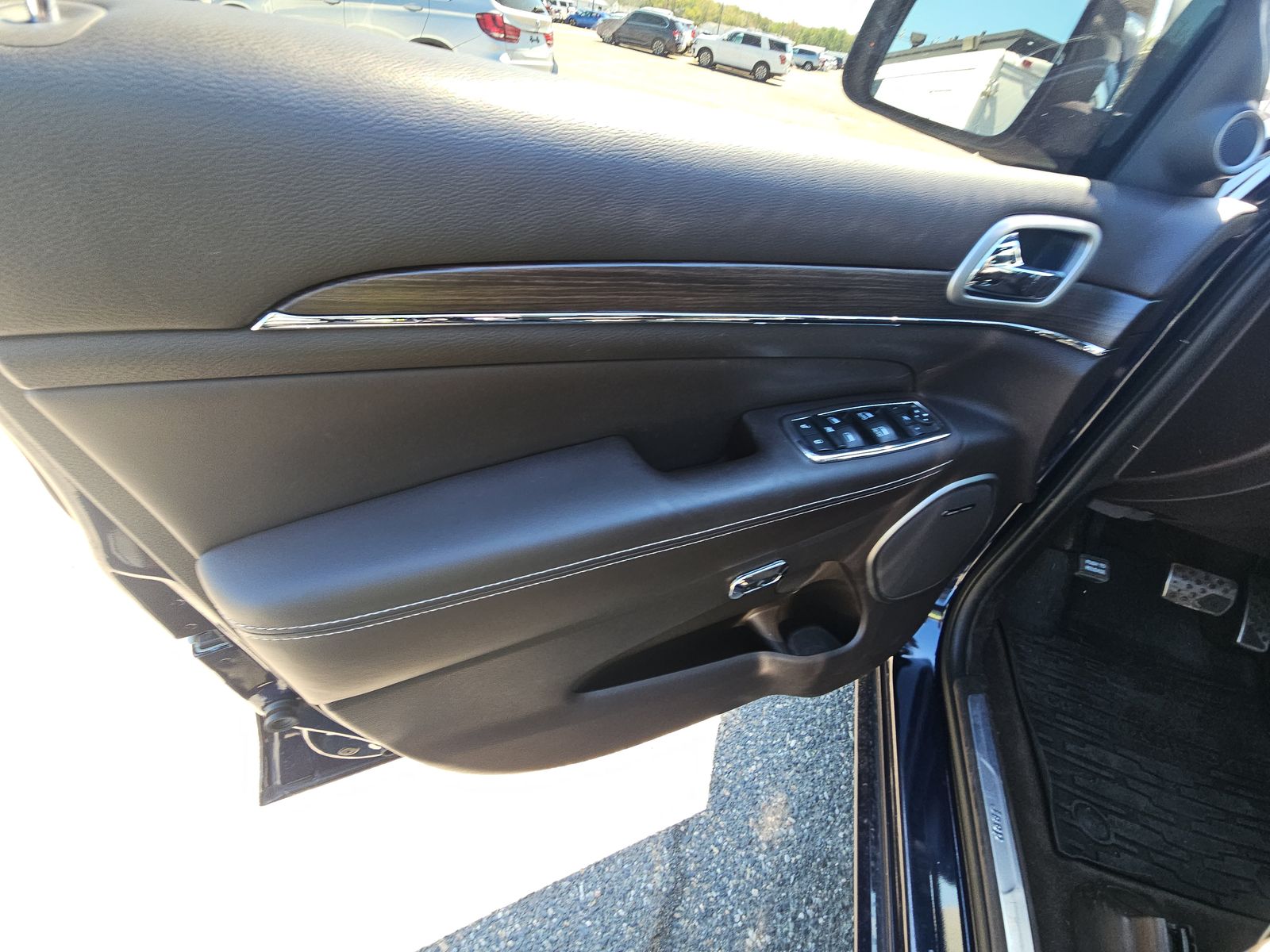 JEEP GRAND CHEROKEE - 10