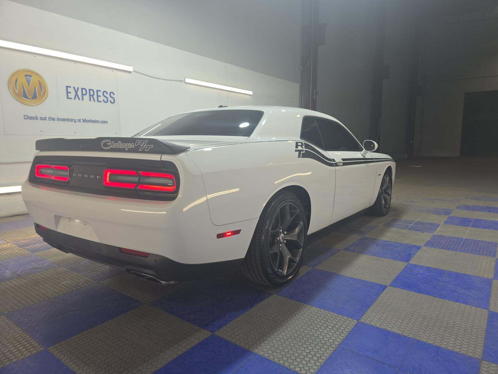 DODGE CHALLENGER - 3