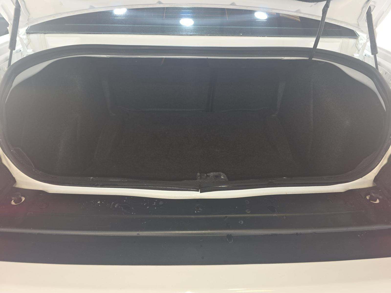 DODGE CHALLENGER - 9