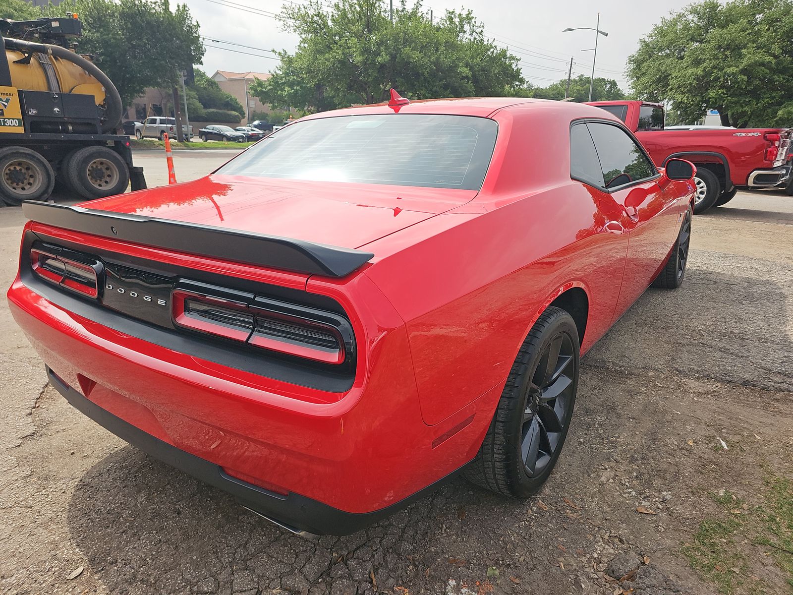 DODGE CHALLENGER - 5