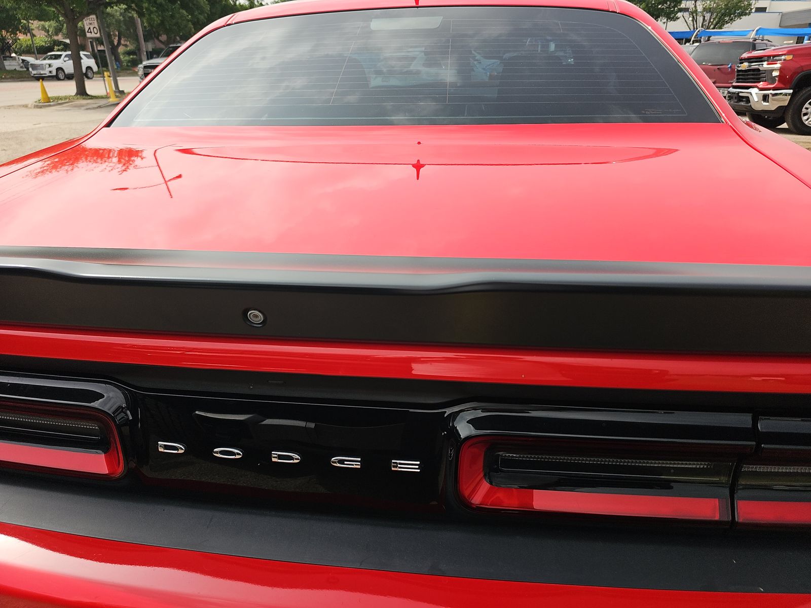 DODGE CHALLENGER - 6