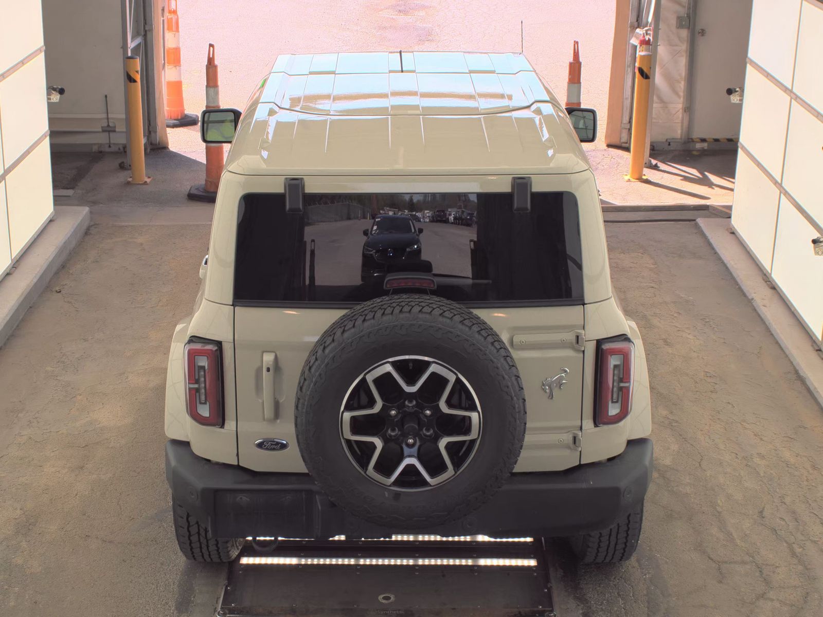 FORD BRONCO - 7