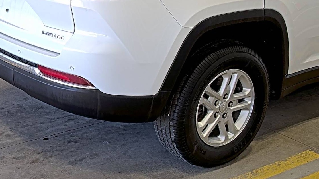 JEEP GRAND CHEROKEE - 10