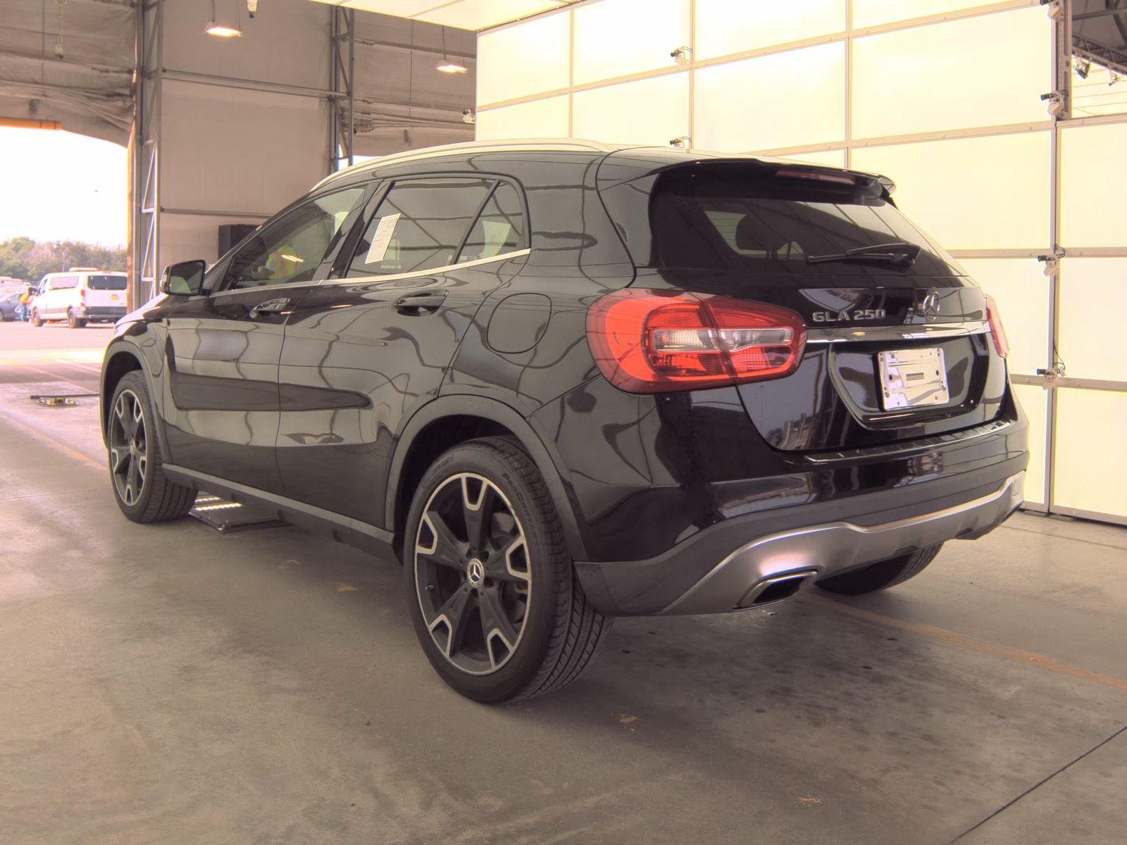 MERCEDES-BENZ GLA-CLASS - 9