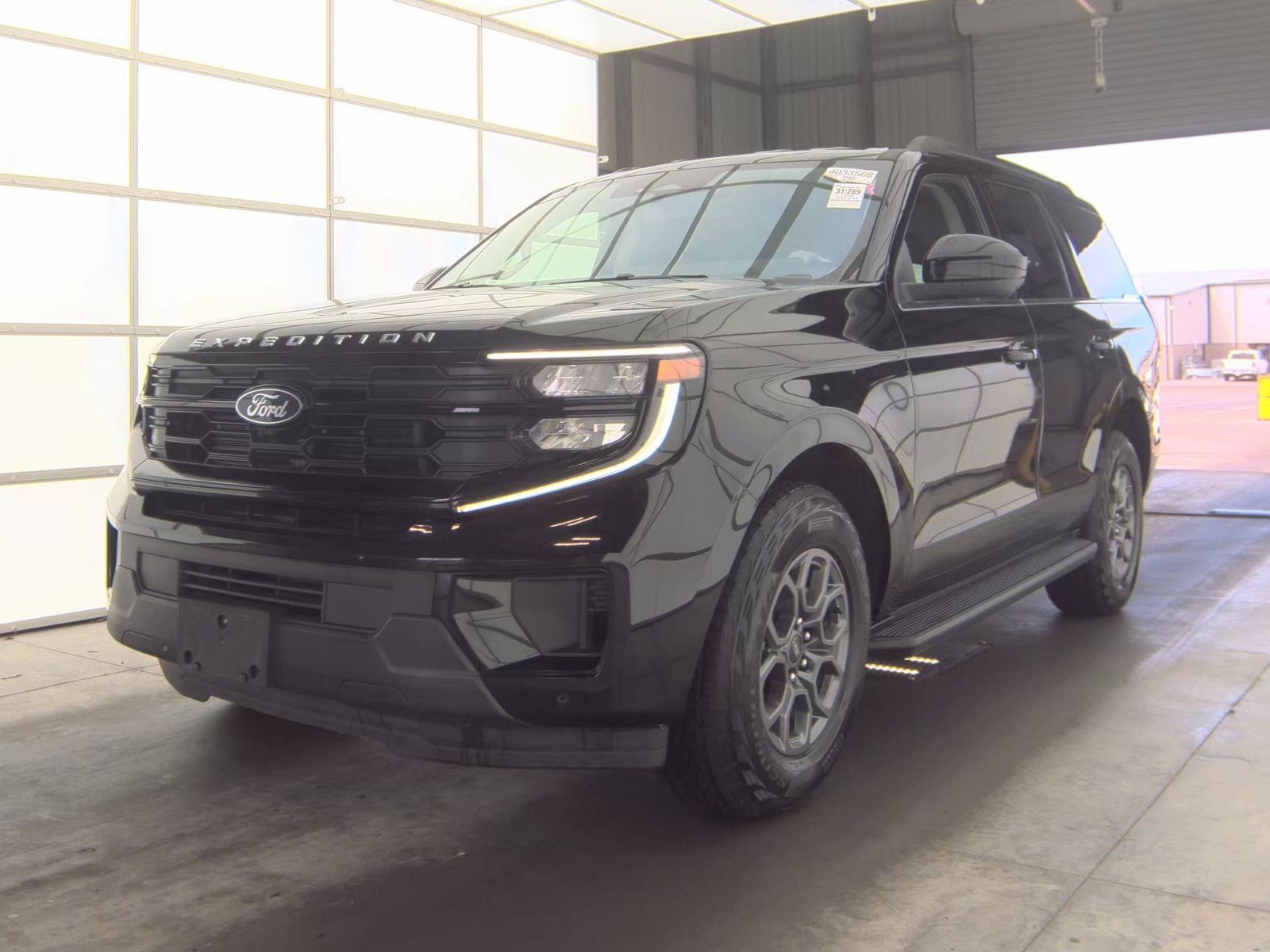 FORD EXPEDITION - 1