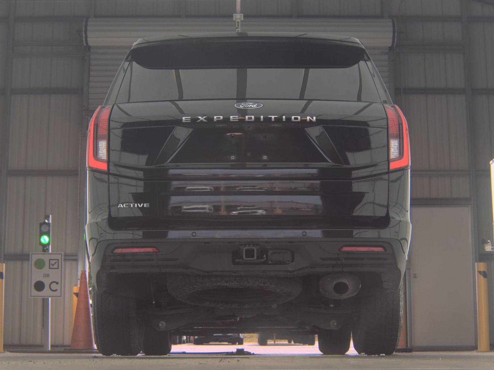 FORD EXPEDITION - 8