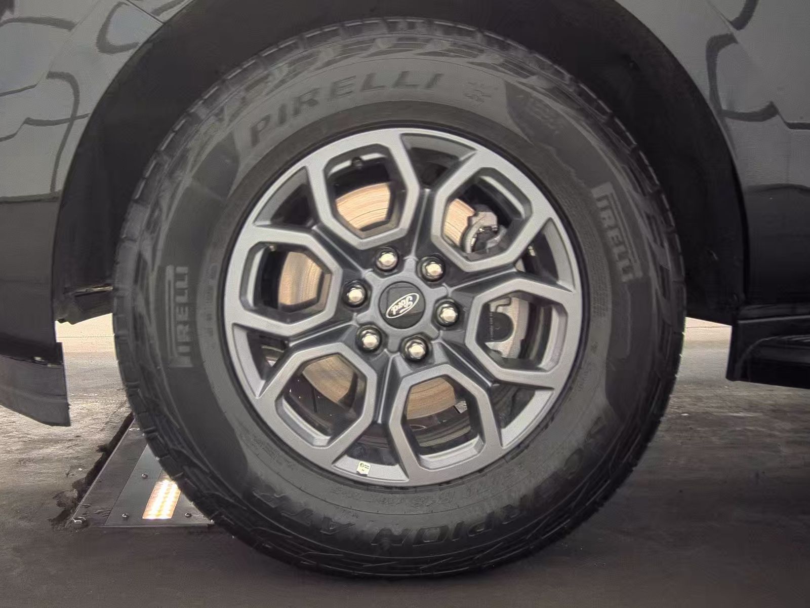 FORD EXPEDITION - 10
