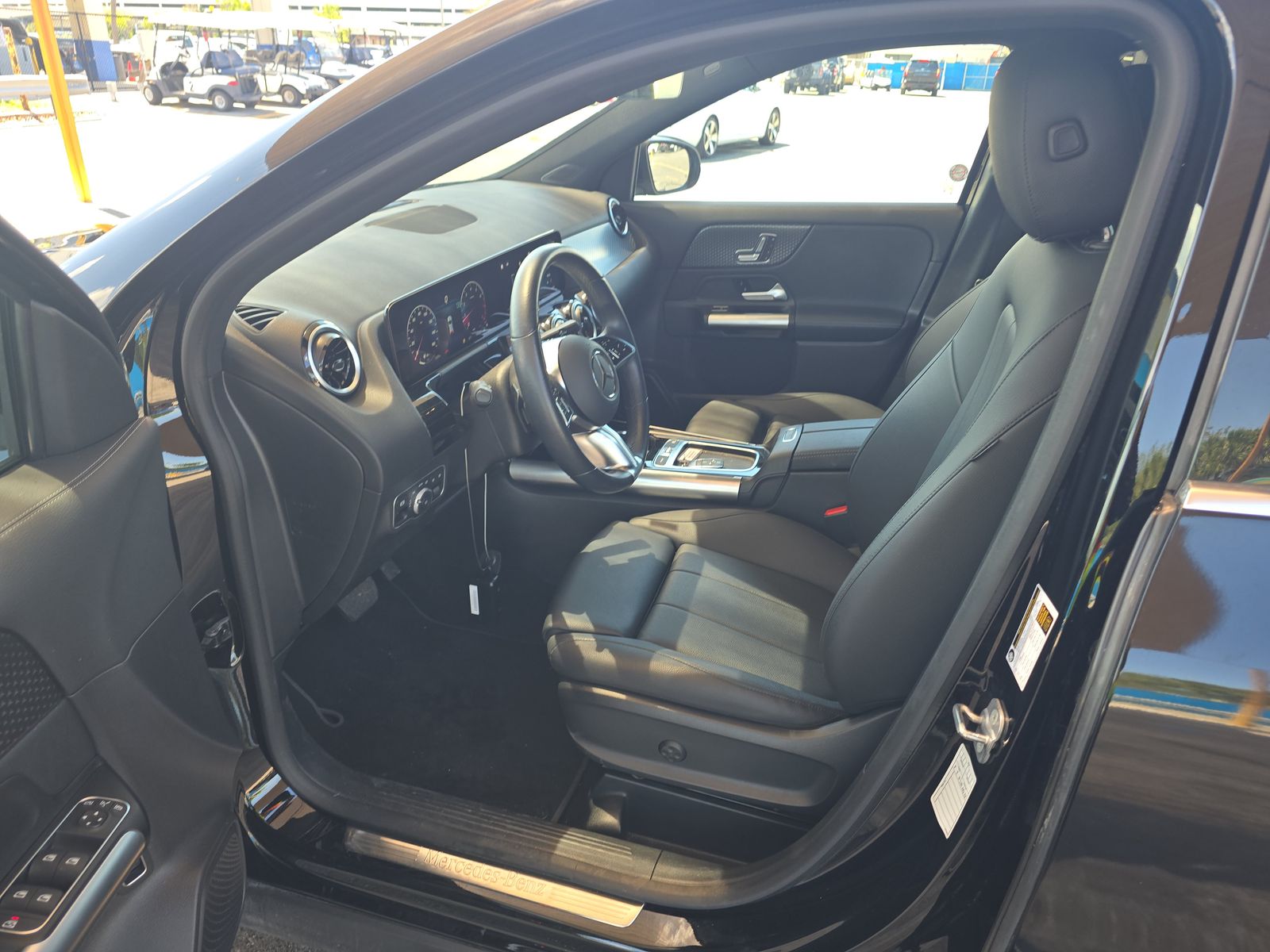 MERCEDES-BENZ GLA-CLASS - 8