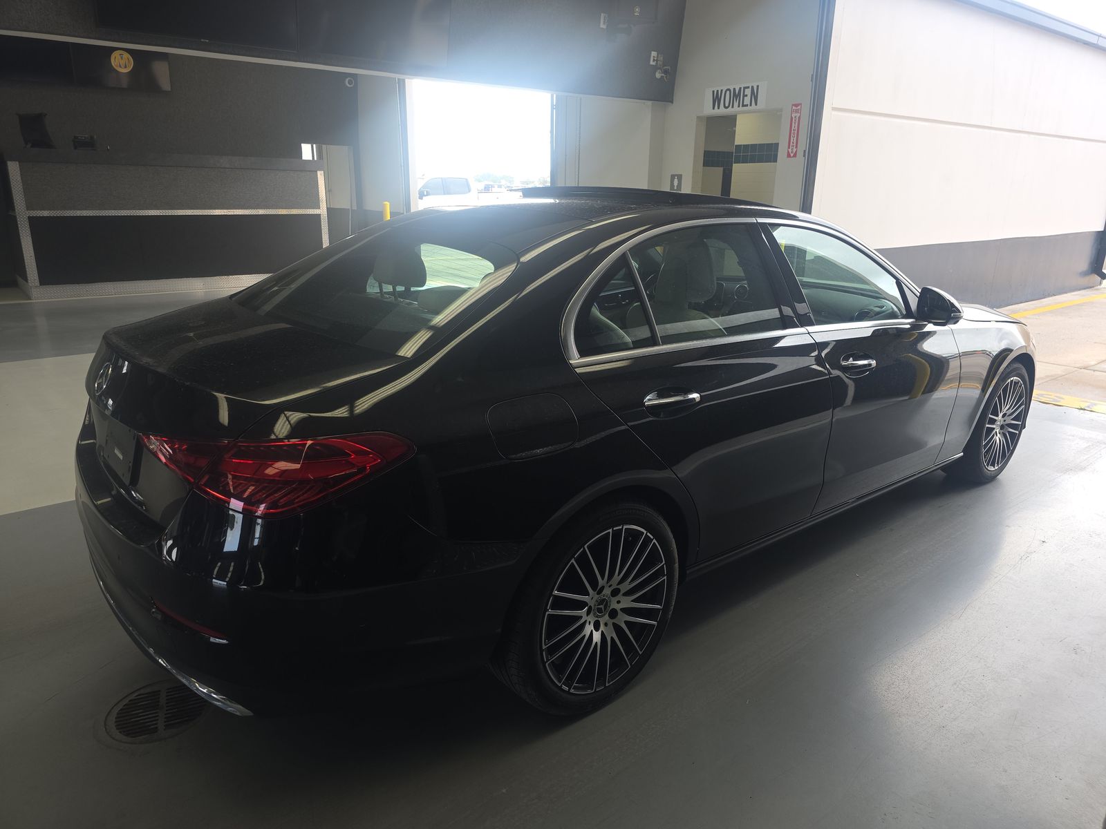 MERCEDES-BENZ C-CLASS - 5