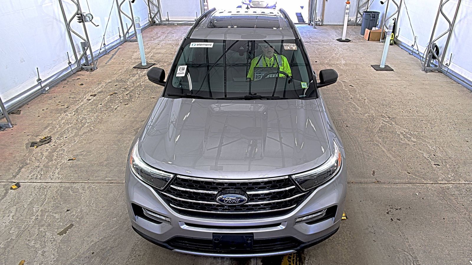 FORD EXPLORER - 3