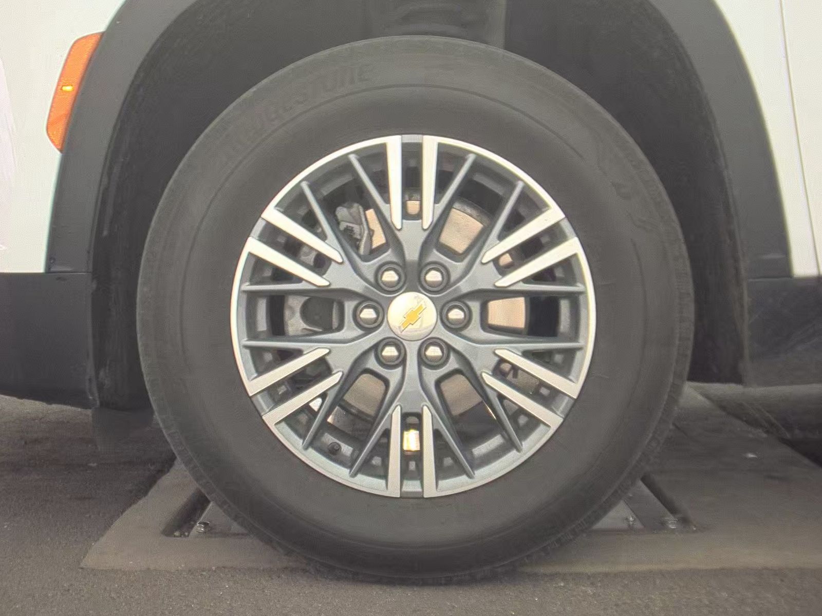 CHEVROLET CAMARO - 10