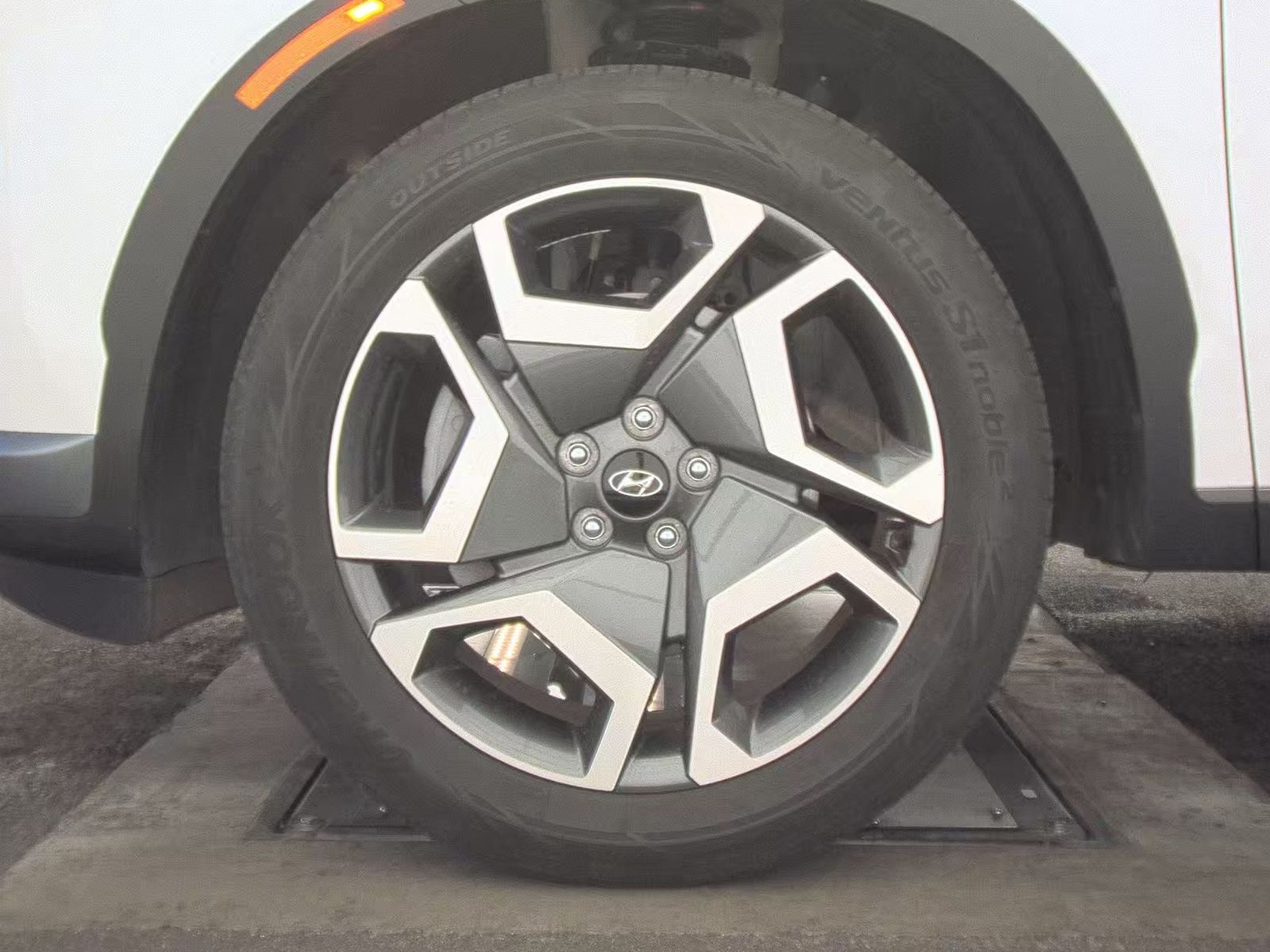 HYUNDAI PALISADE - 10