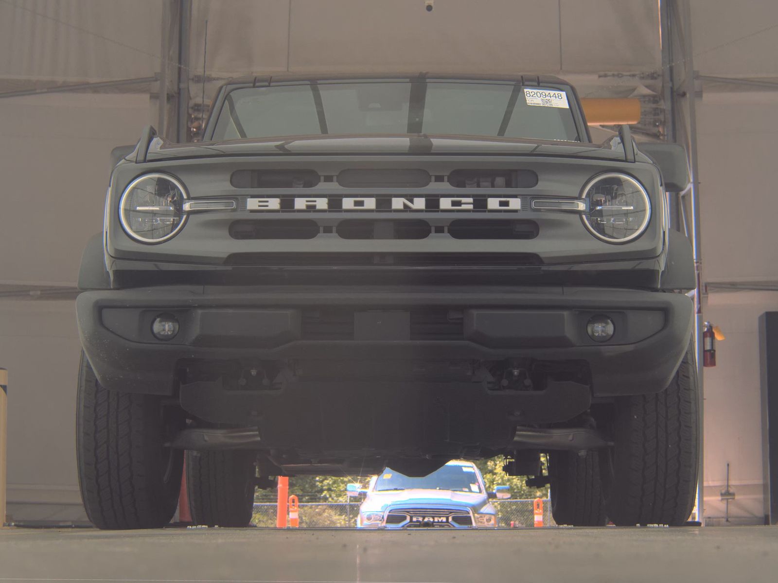 FORD BRONCO - 4