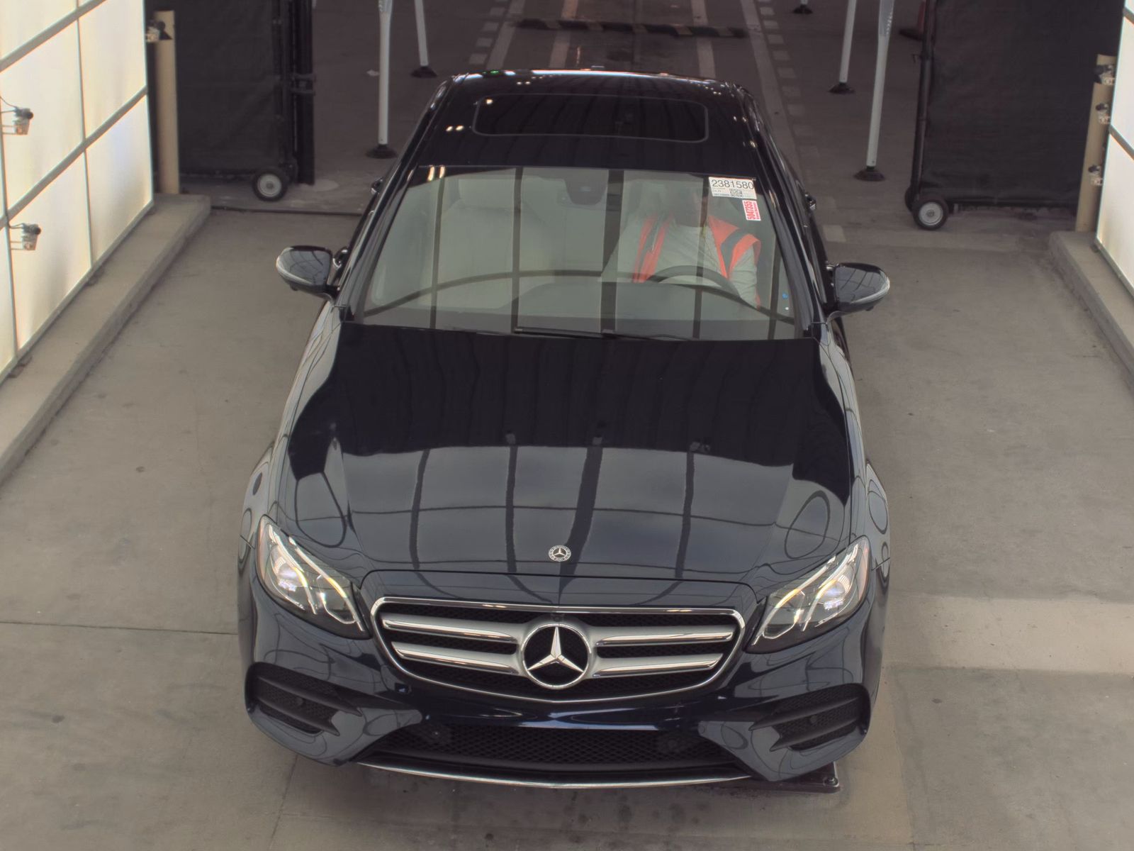 MERCEDES-BENZ E-CLASS - 3