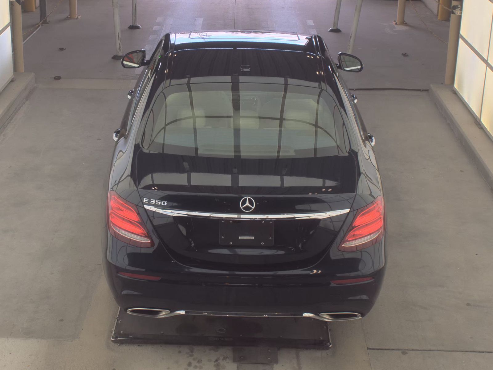 MERCEDES-BENZ E-CLASS - 7