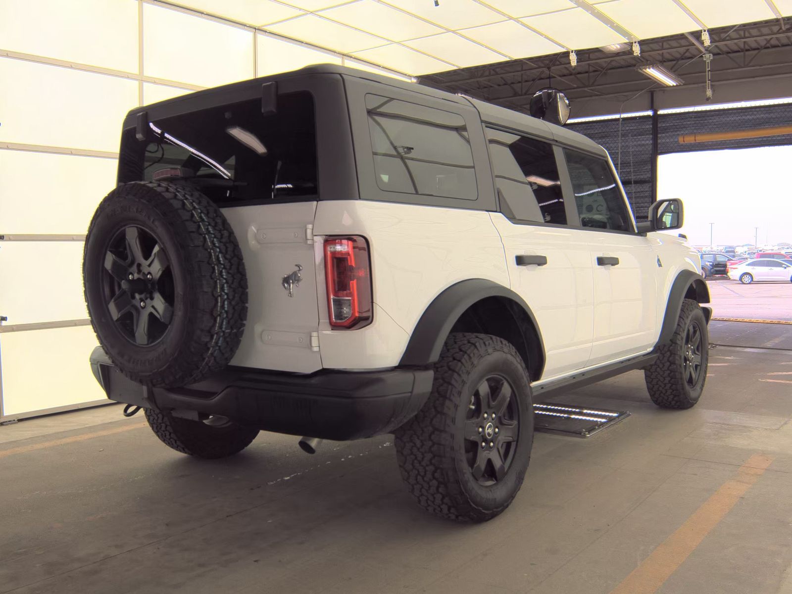 FORD BRONCO - 6