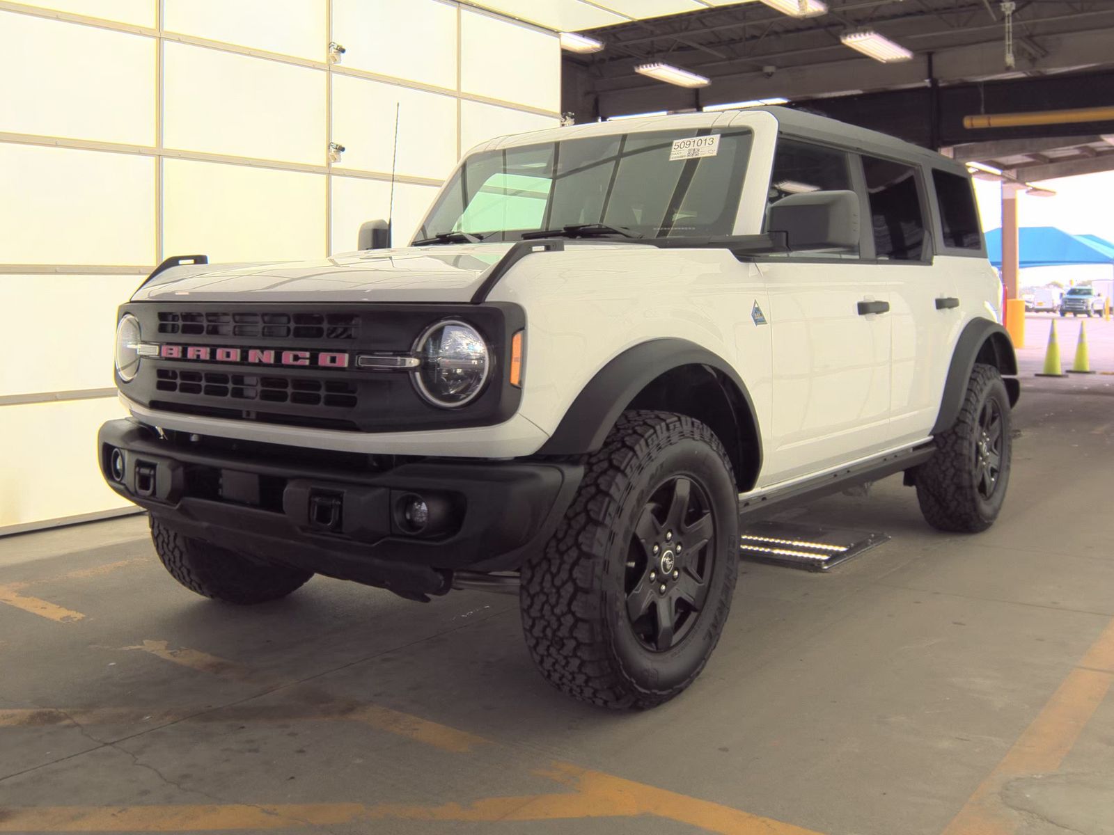 FORD BRONCO - 1