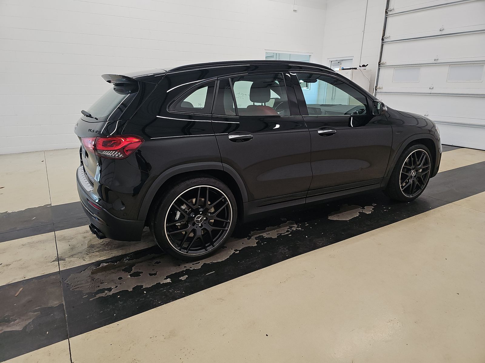 MERCEDES-BENZ GLA-CLASS AMG - 5