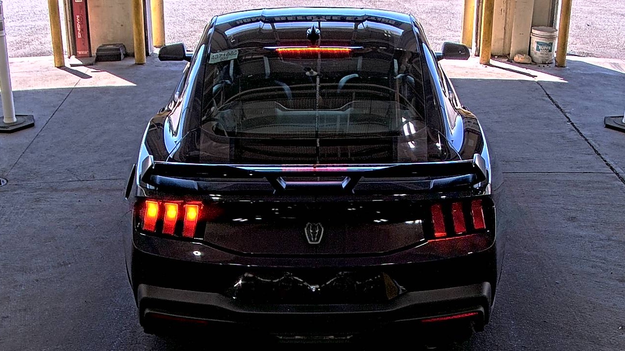 FORD MUSTANG - 6