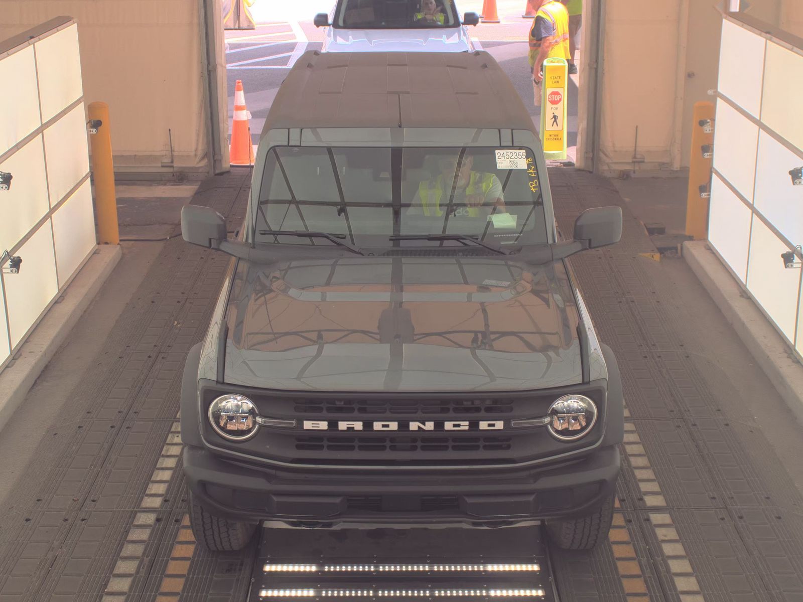 FORD BRONCO - 3