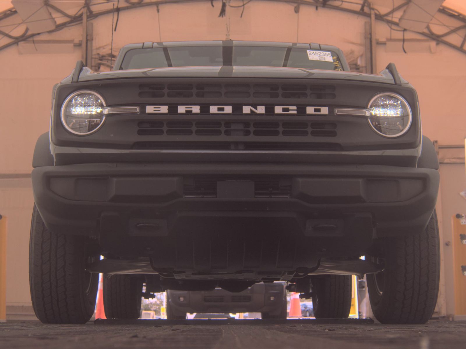 FORD BRONCO - 4