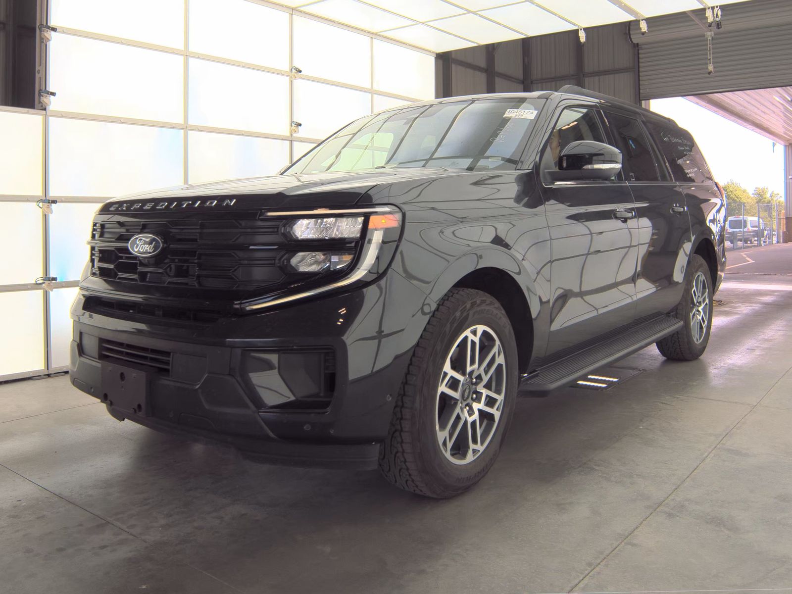 FORD EXPEDITION MAX - 1