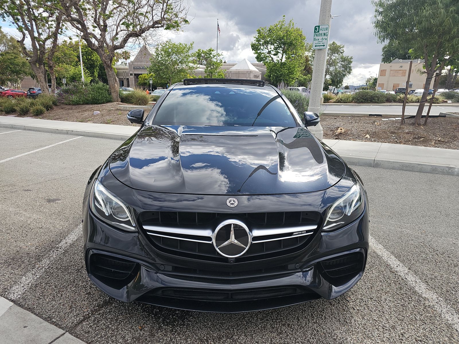 MERCEDES-BENZ E-CLASS - 3