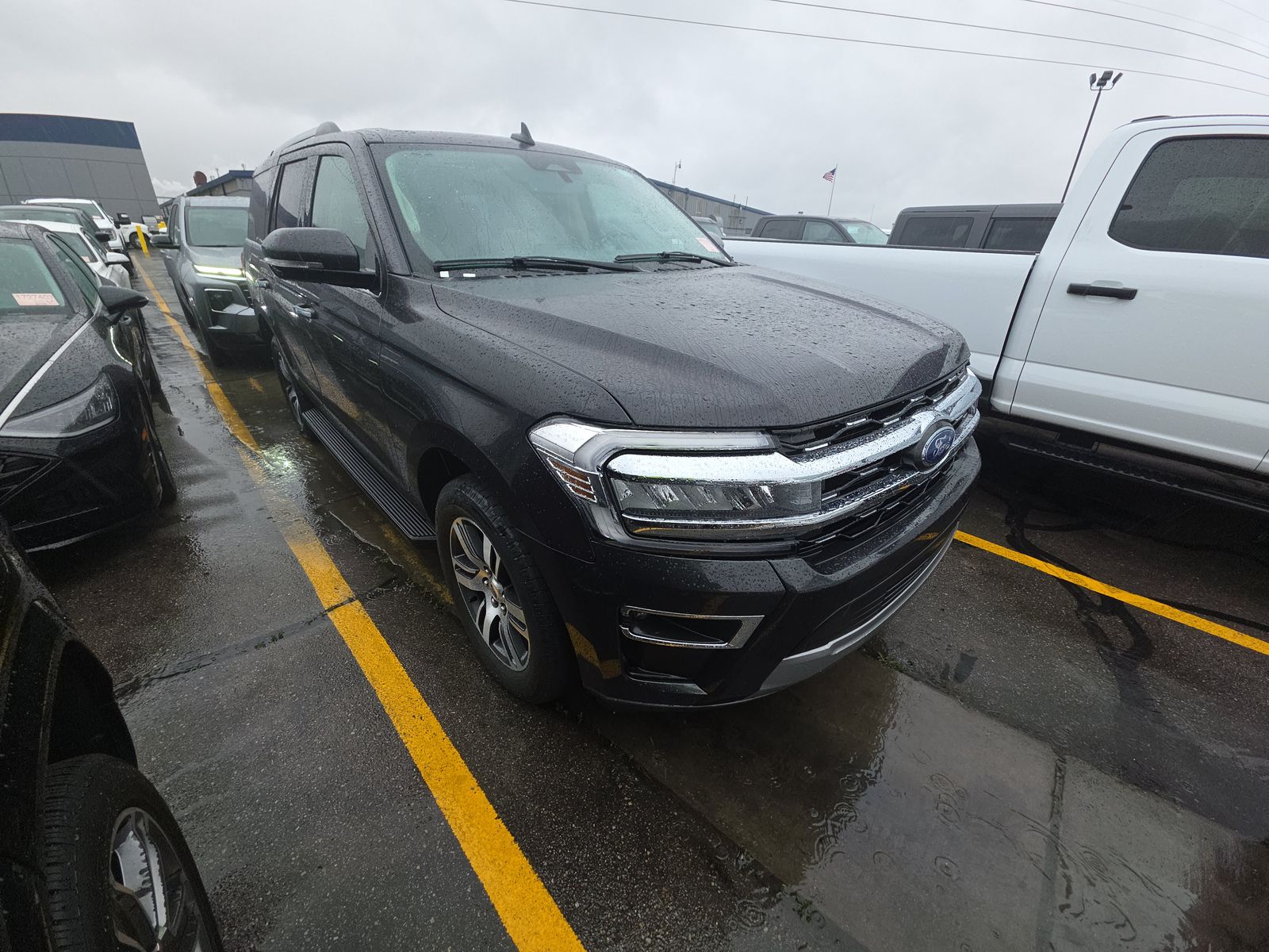 FORD EXPEDITION - 4