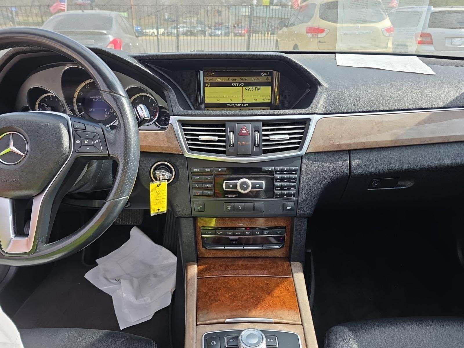 MERCEDES-BENZ E-CLASS - 9