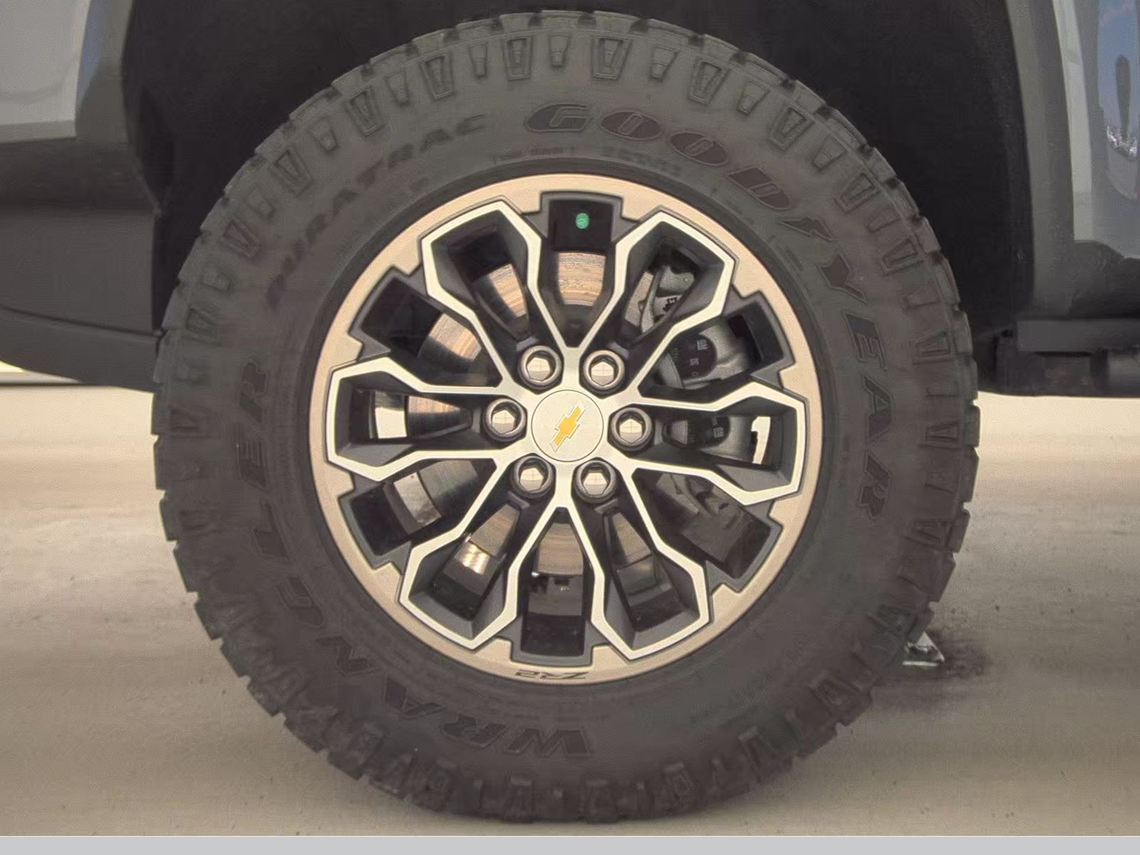 CHEVROLET SILVERADO - 10