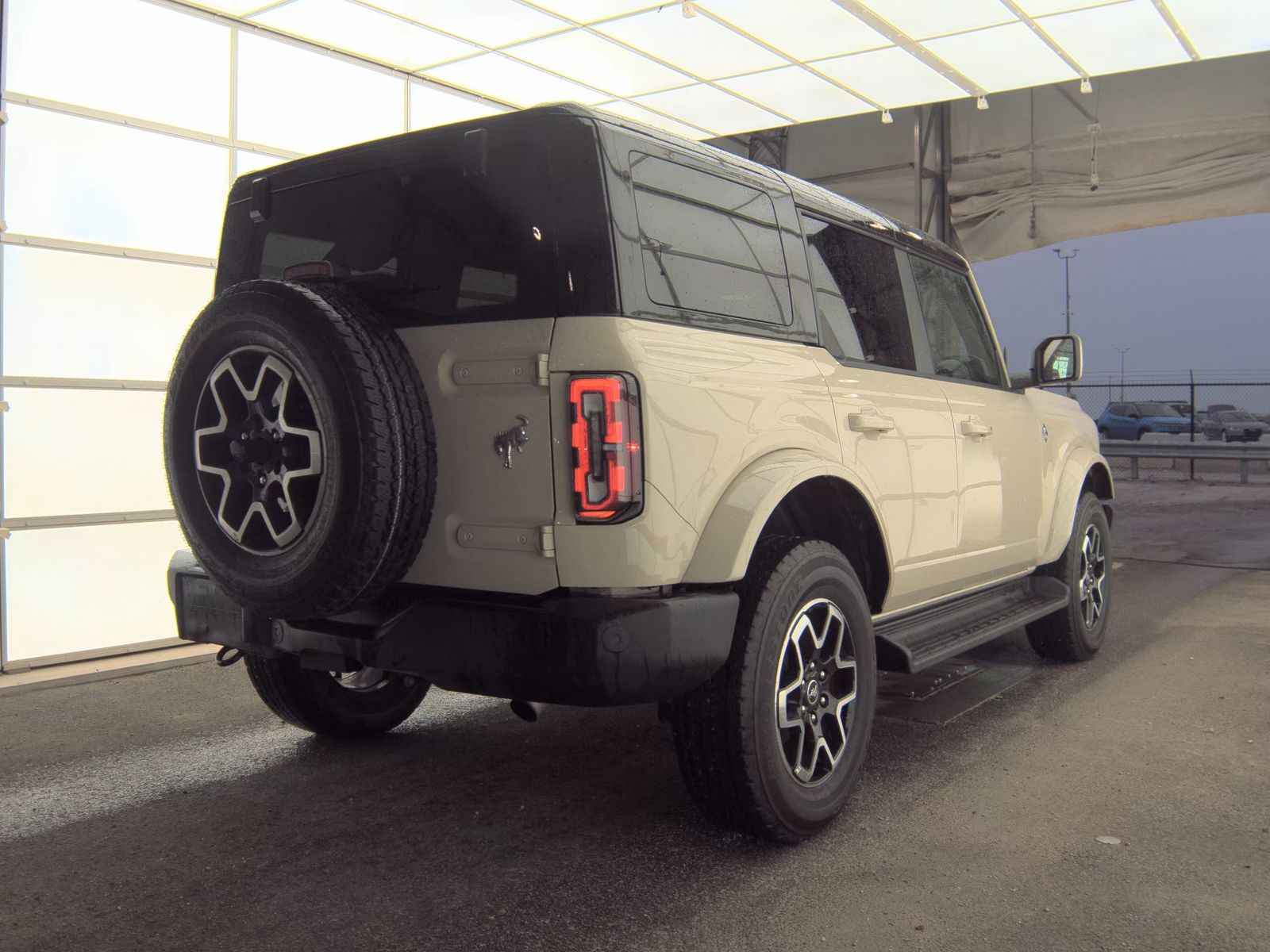 FORD BRONCO - 6