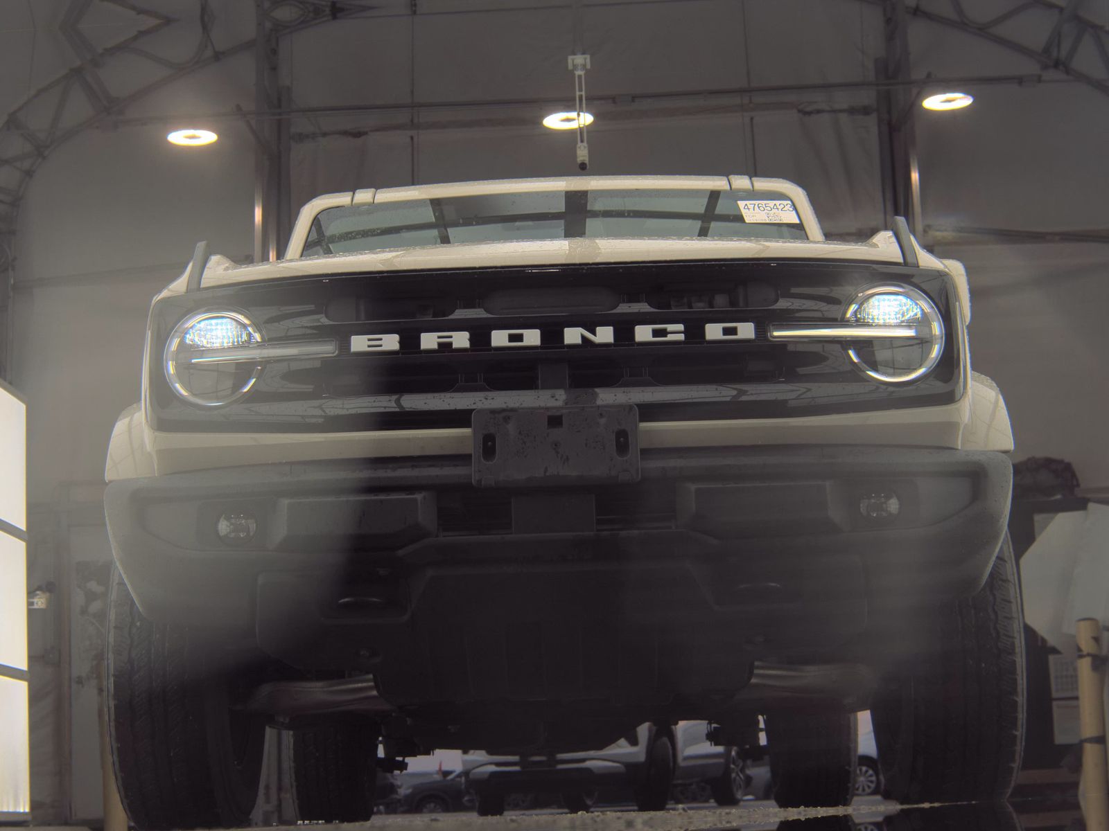 FORD BRONCO - 4